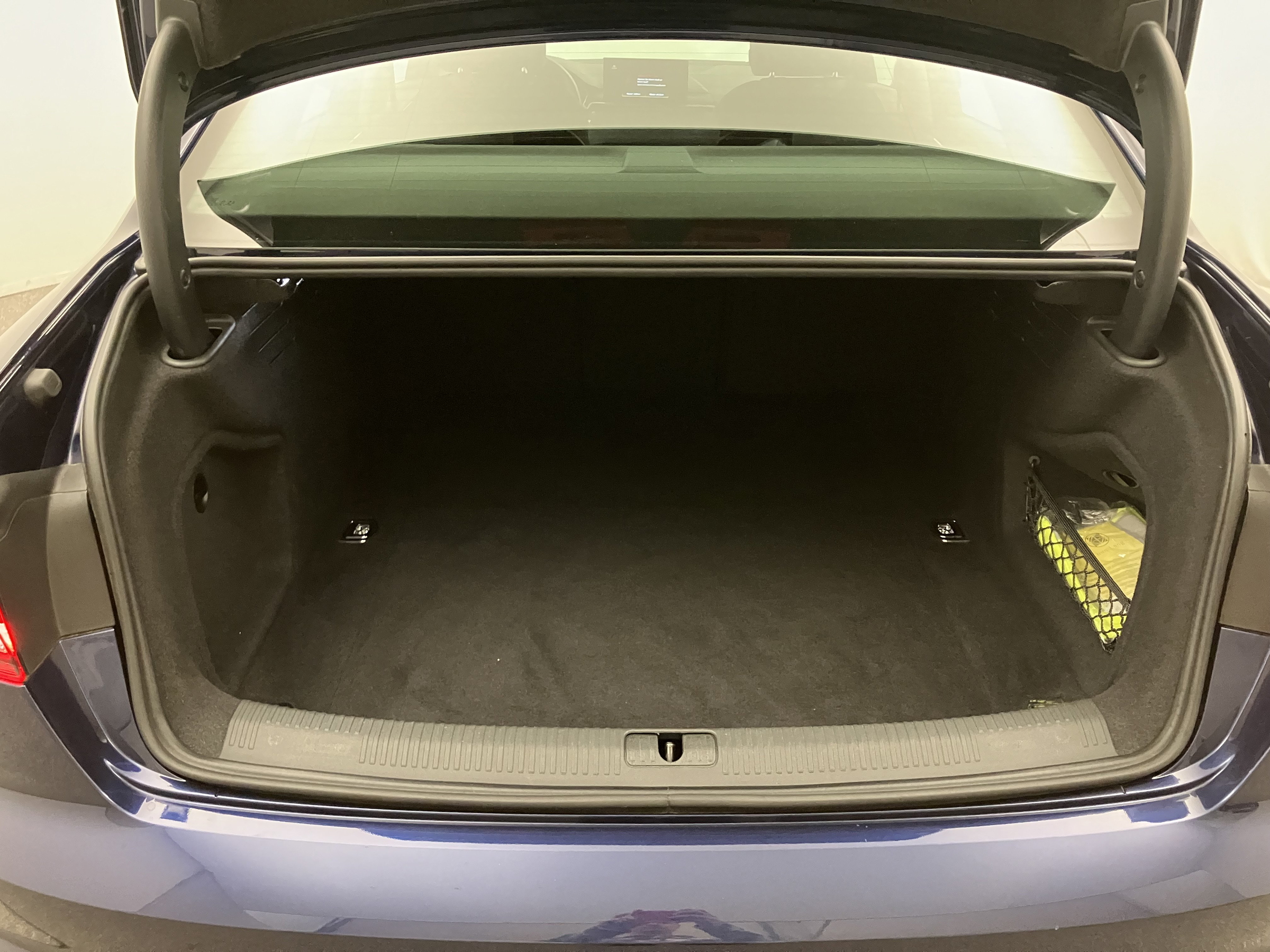 Audi A4 40 2.0 TFSI advanced | Bild 26 von 26