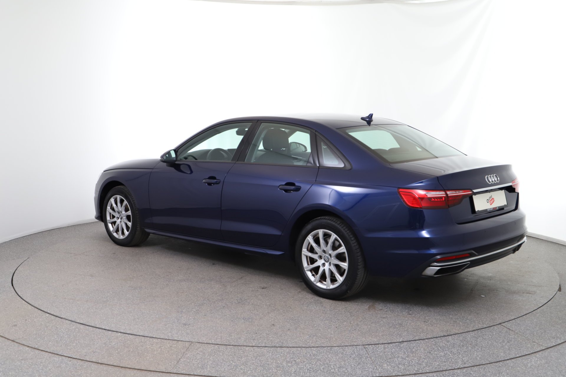 Audi A4 40 2.0 TFSI advanced | Bild 4 von 26