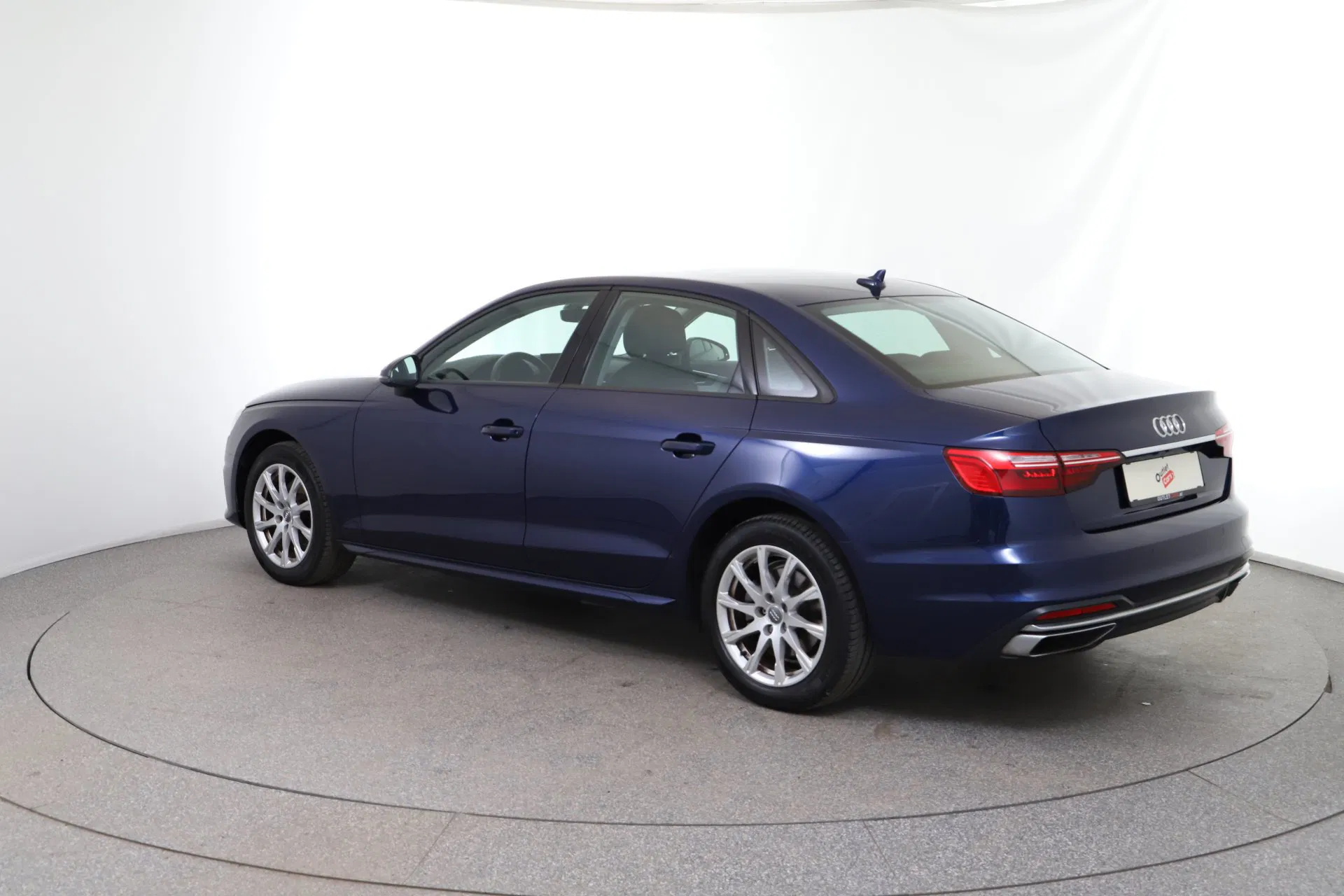 Audi A4 40 2.0 TFSI advanced | Bild 4 von 26