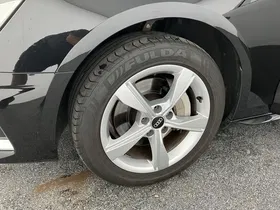 Audi A4 Avant 40 2.0 TDI quattro advanced | Thumbnail 13 von 31