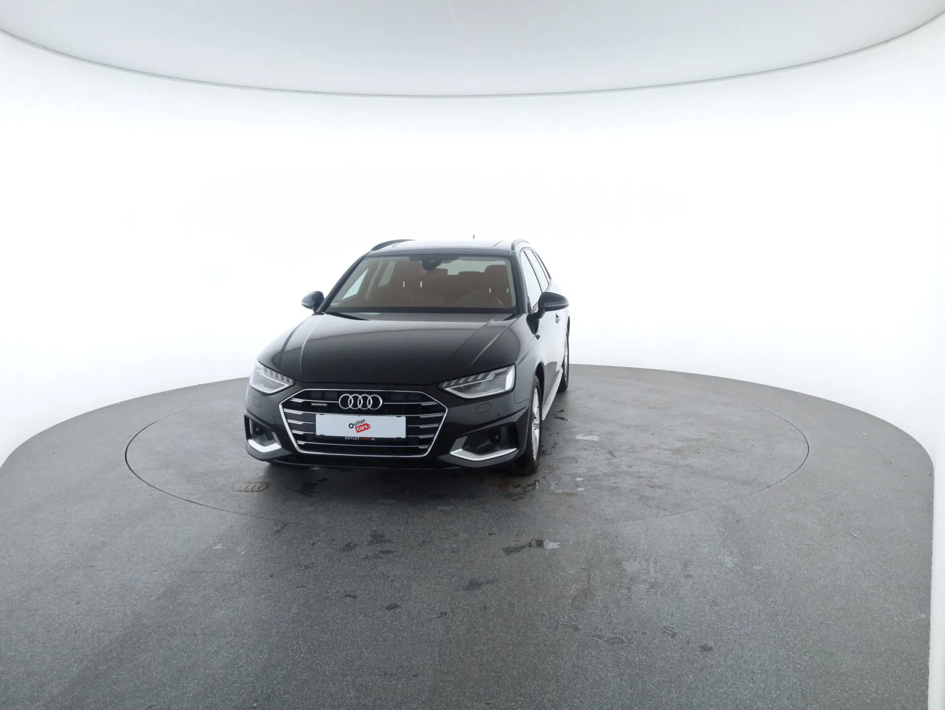 Audi A4 Avant 40 2.0 TDI quattro advanced | Bild 28 von 31