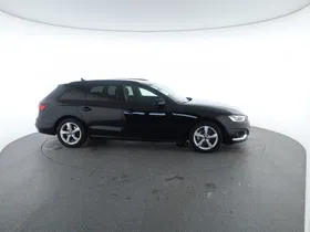Audi A4 Avant 40 2.0 TDI quattro advanced | Thumbnail 29 von 31