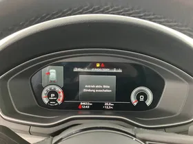 Audi A4 Avant 40 TFSI S line | Thumbnail 8 von 31