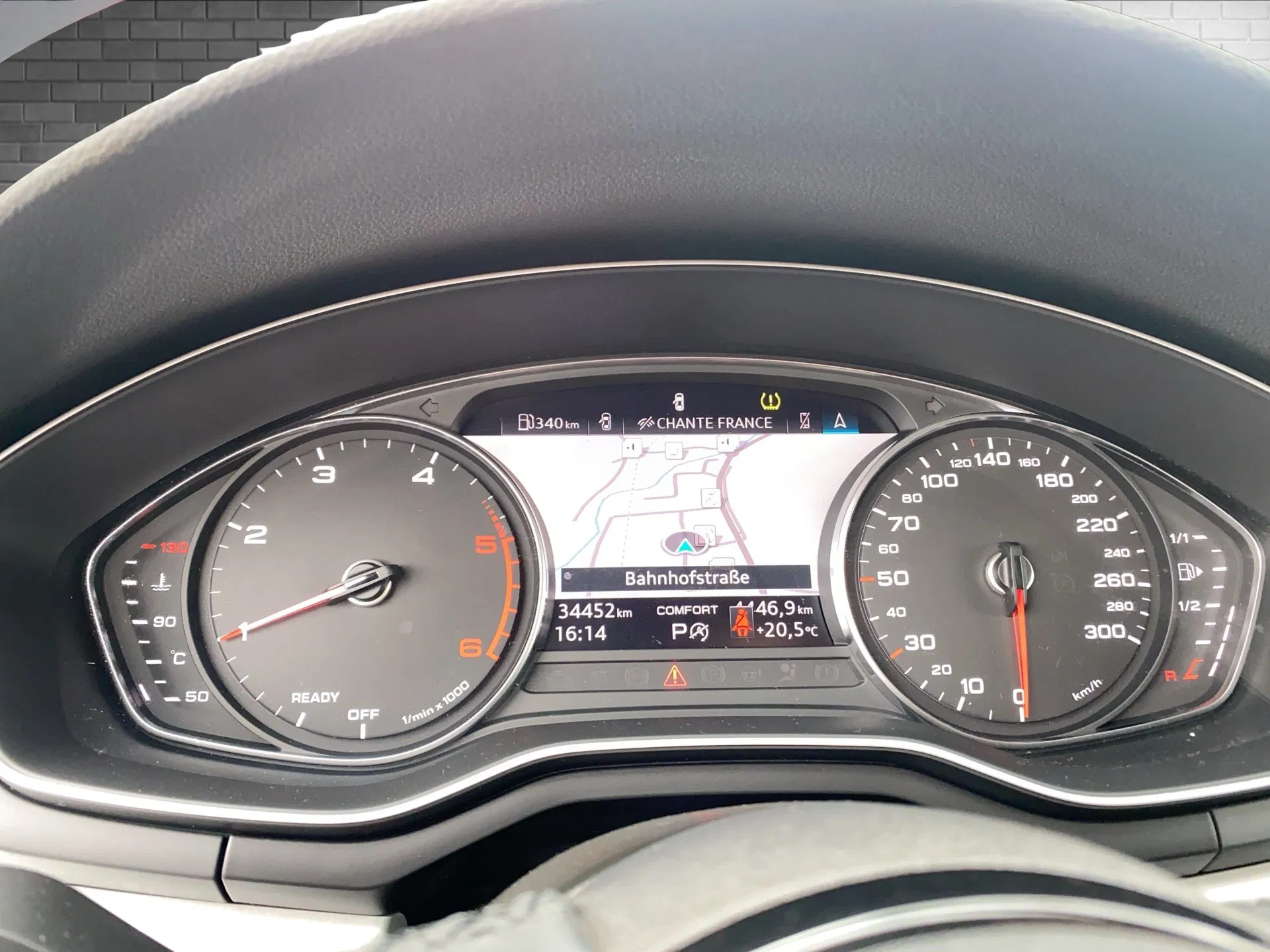 Audi A4 Avant 30 2.0 TDI advanced | Bild 14 von 26