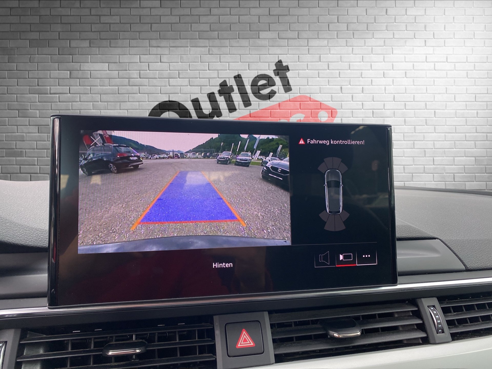 Audi A4 Avant 30 2.0 TDI advanced | Bild 17 von 26