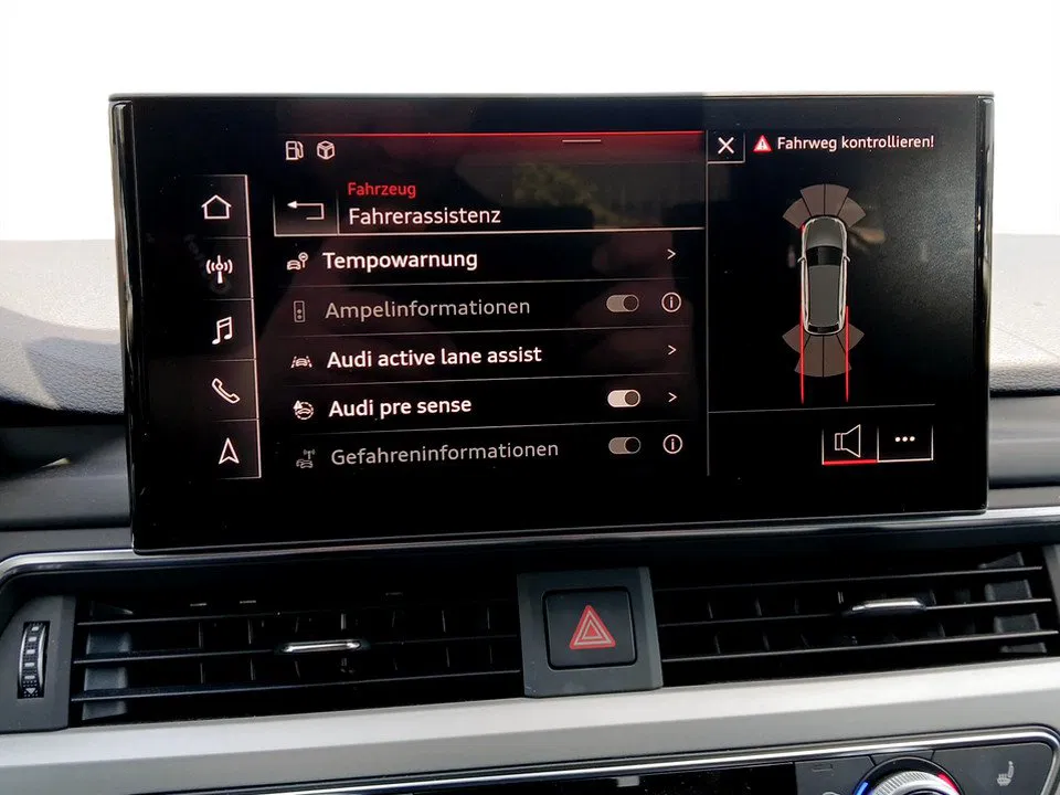 Audi A4 Avant 40 2.0 TFSI quattro S-Line | Bild 18 von 23