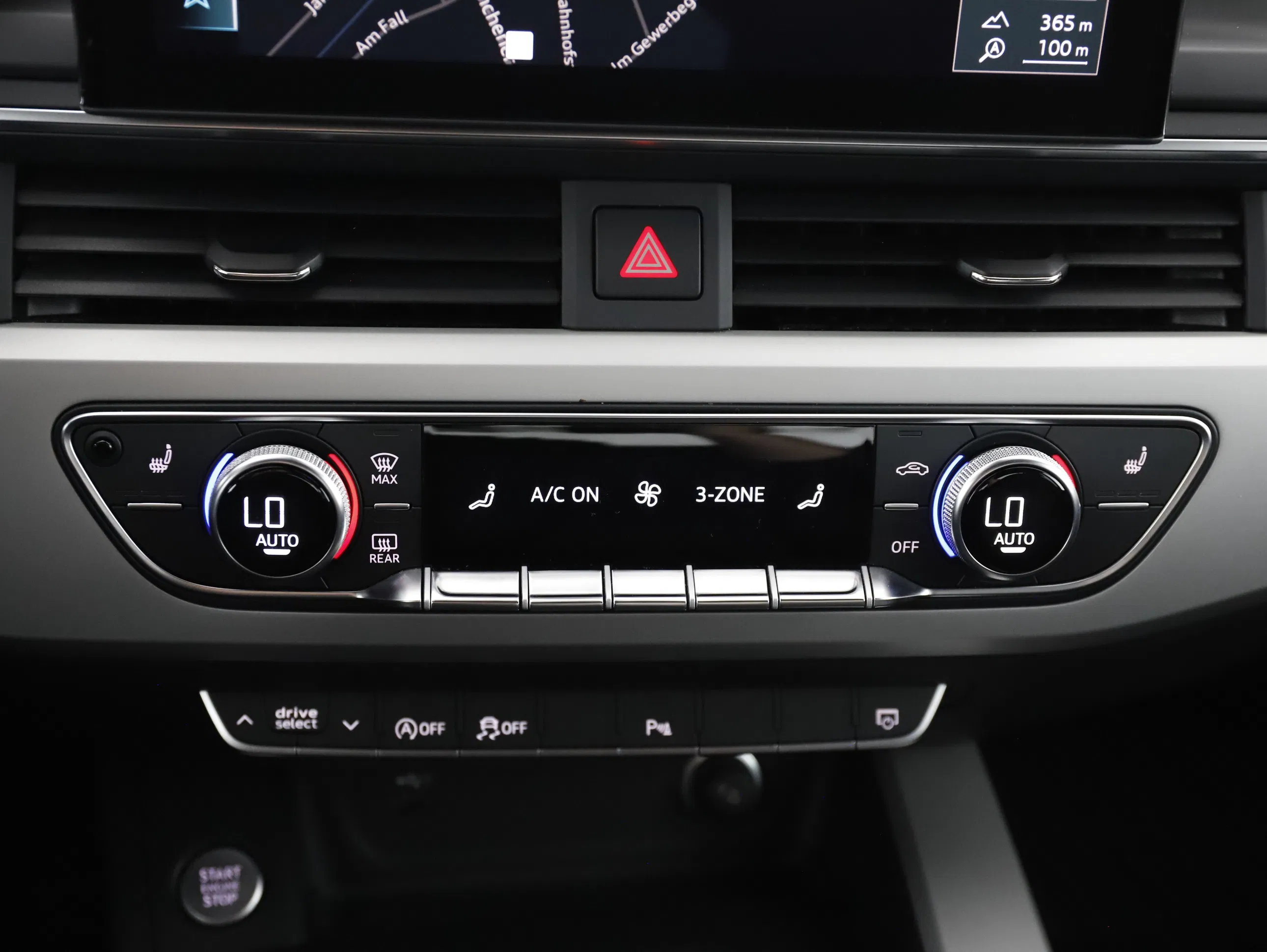 Audi A4 40 2.0 TDI quattro advanced | Bild 17 von 31