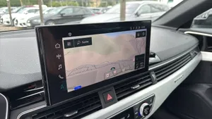 Audi A4 40 2.0 TDI quattro S-Line | Thumbnail 16 von 24