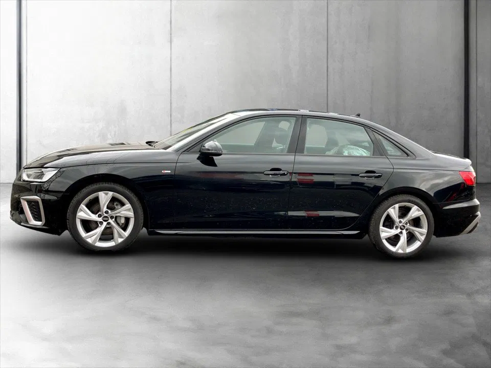 Audi A4 40 2.0 TDI quattro S-Line | Bild 3 von 24
