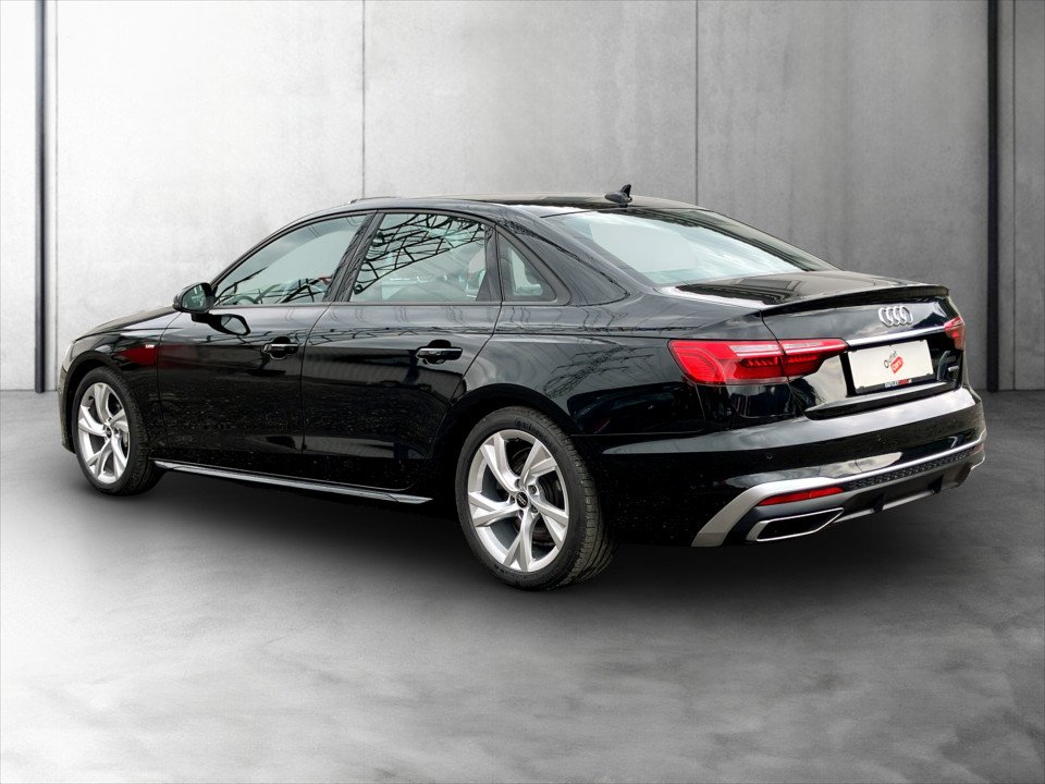 Audi A4 40 2.0 TDI quattro S-Line | Bild 4 von 24