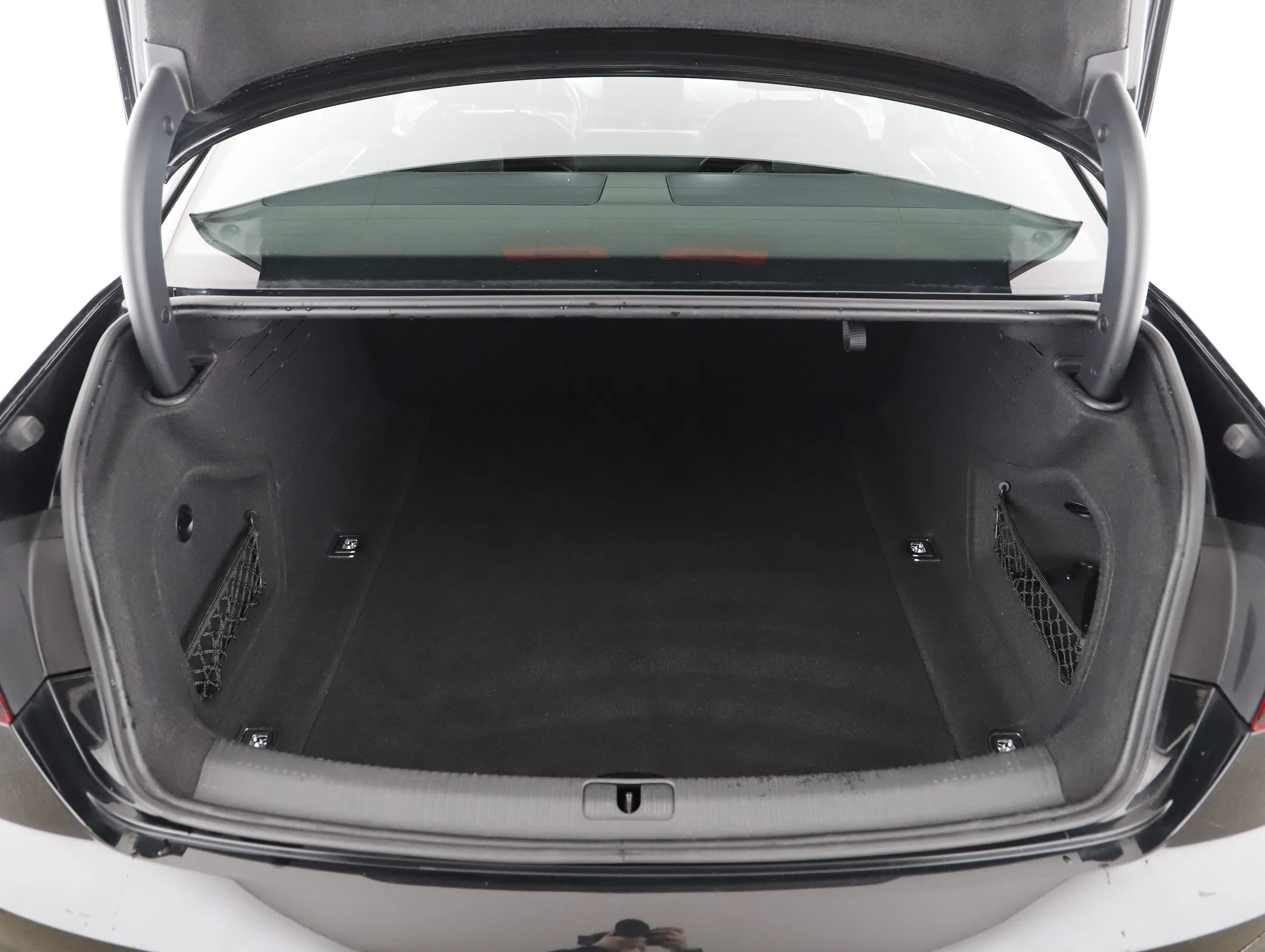 Audi A4 40 TFSI S-Line Aut. | Bild 20 von 22