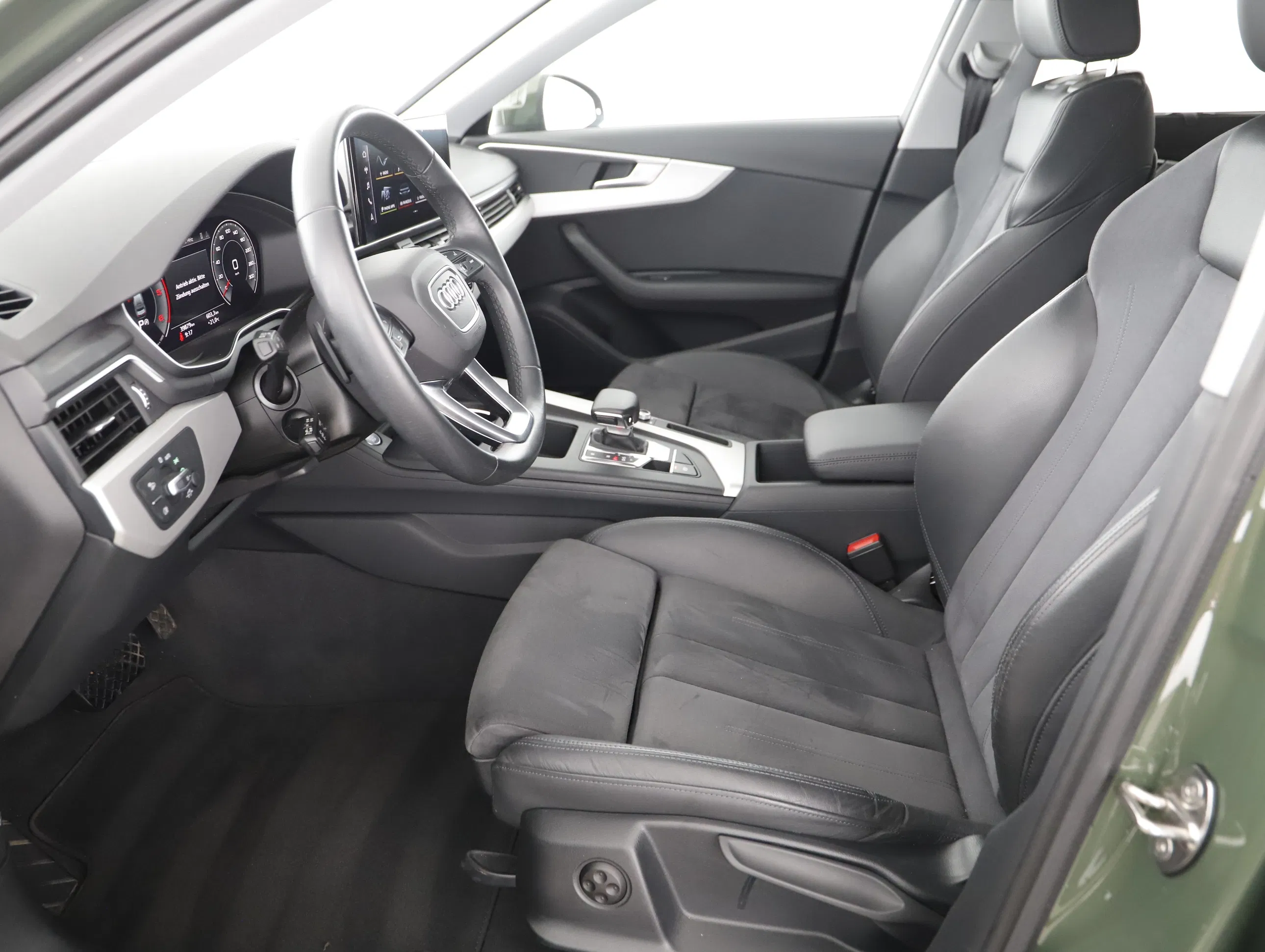 Audi A4 30 2.0 TDI advanced | Bild 1 von 22