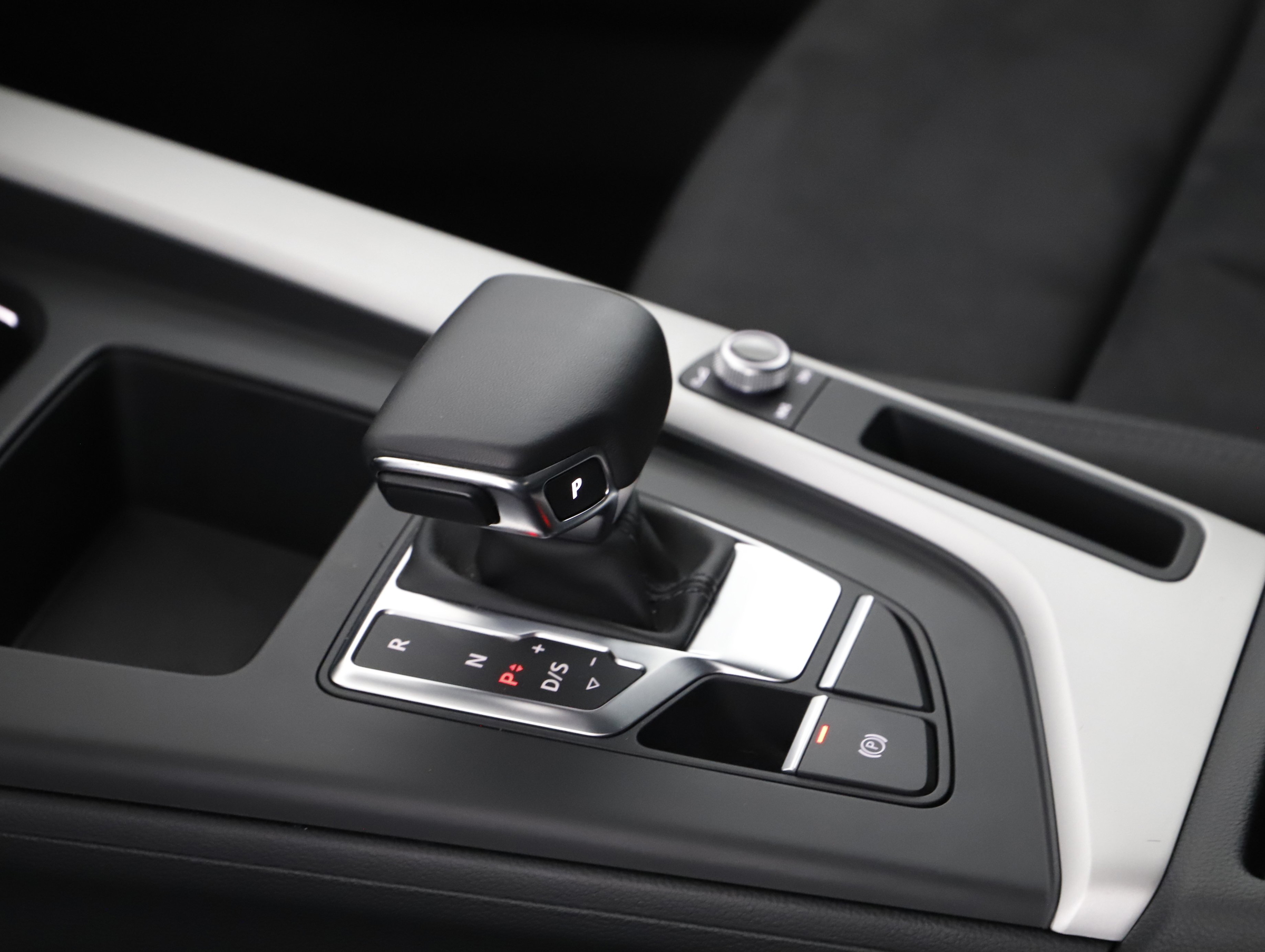 Audi A4 30 2.0 TDI advanced | Bild 5 von 22