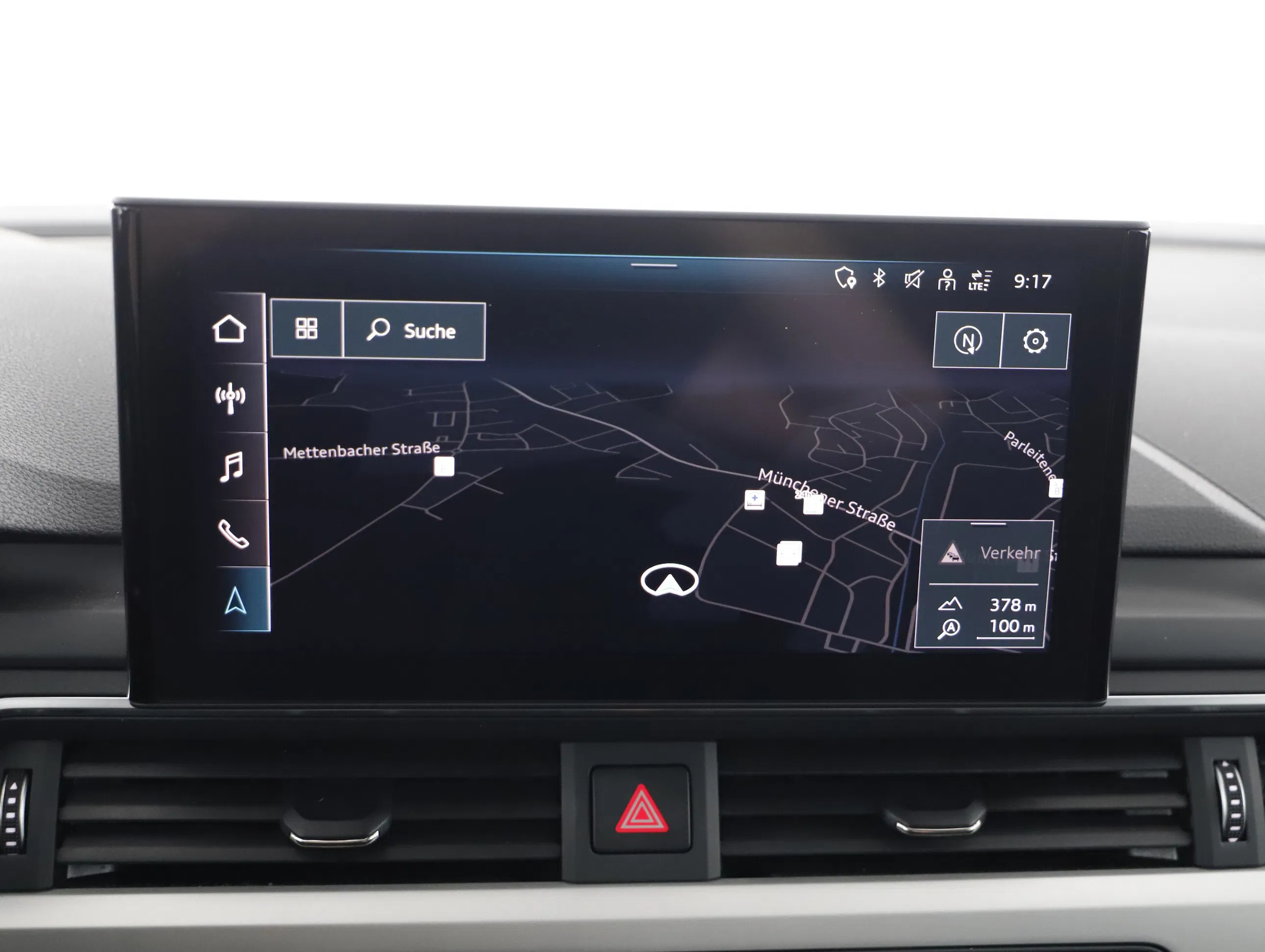 Audi A4 30 2.0 TDI advanced | Bild 8 von 22