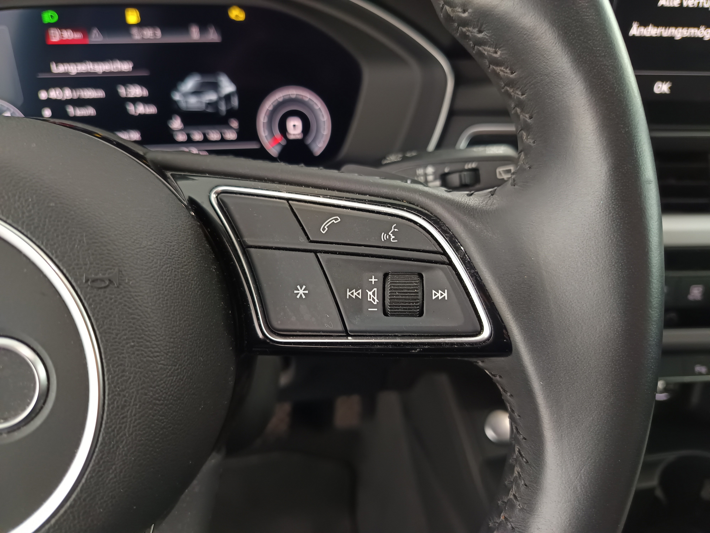 Audi A4 Avant 30 2.0 TDI advanced | Bild 14 von 31