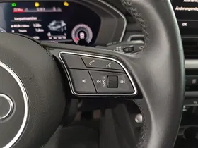 Audi A4 Avant 30 2.0 TDI advanced | Thumbnail 14 von 31