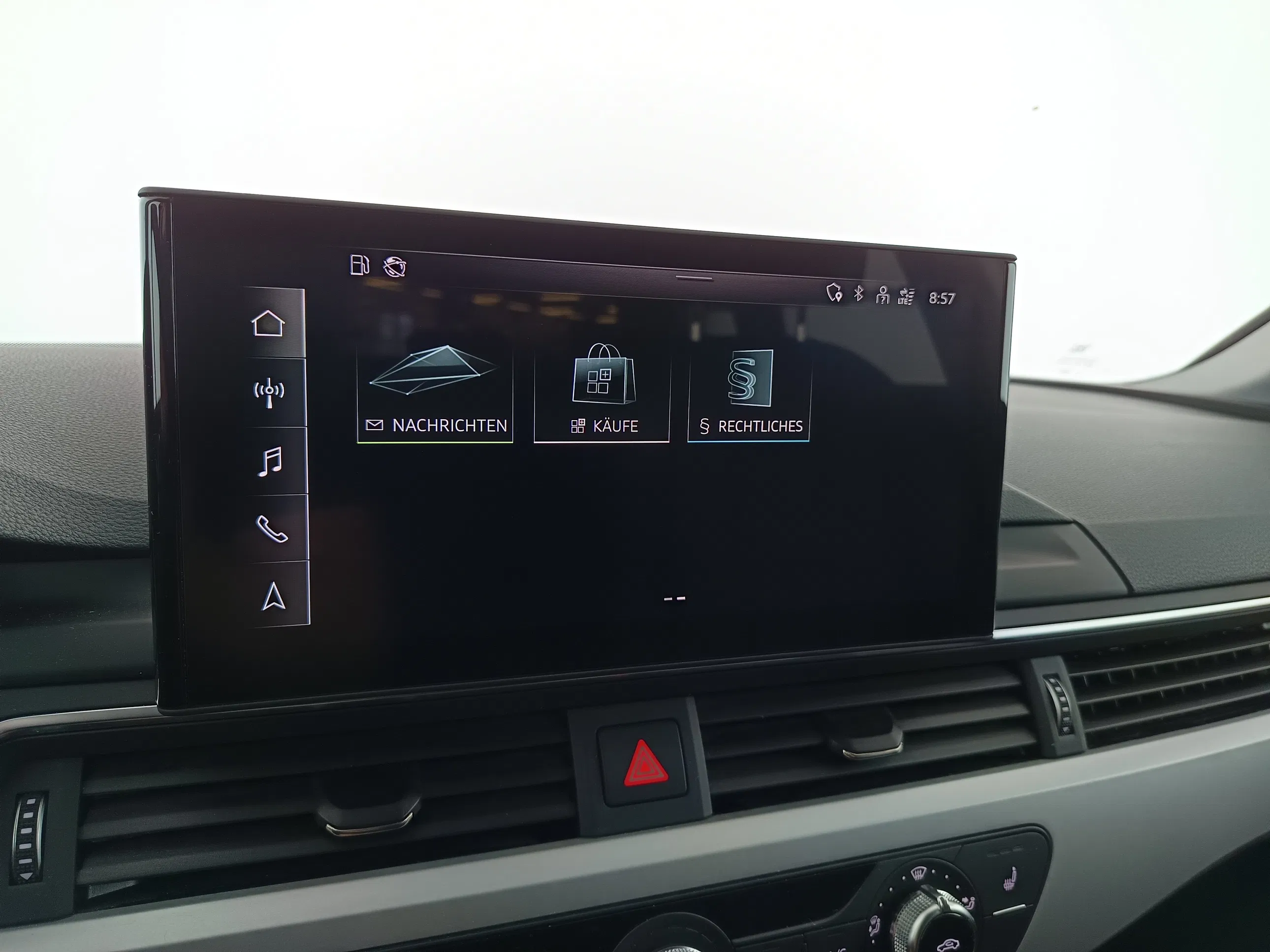 Audi A4 Avant 30 2.0 TDI advanced | Bild 16 von 31