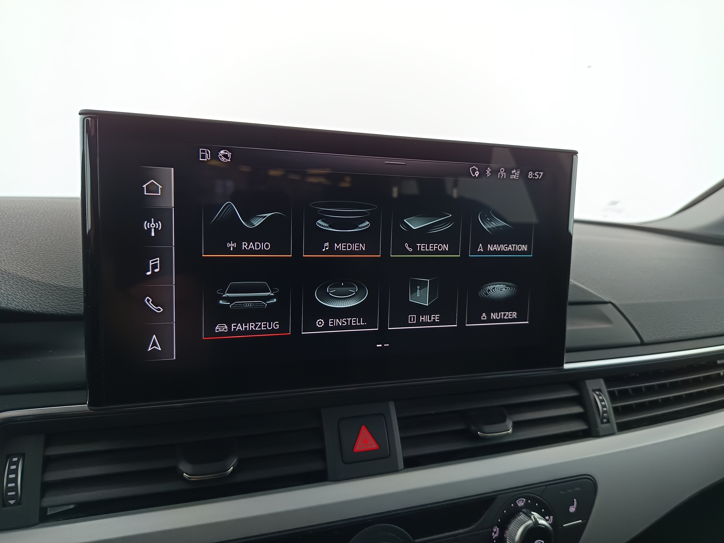 Audi A4 Avant 30 2.0 TDI advanced | Bild 17 von 31