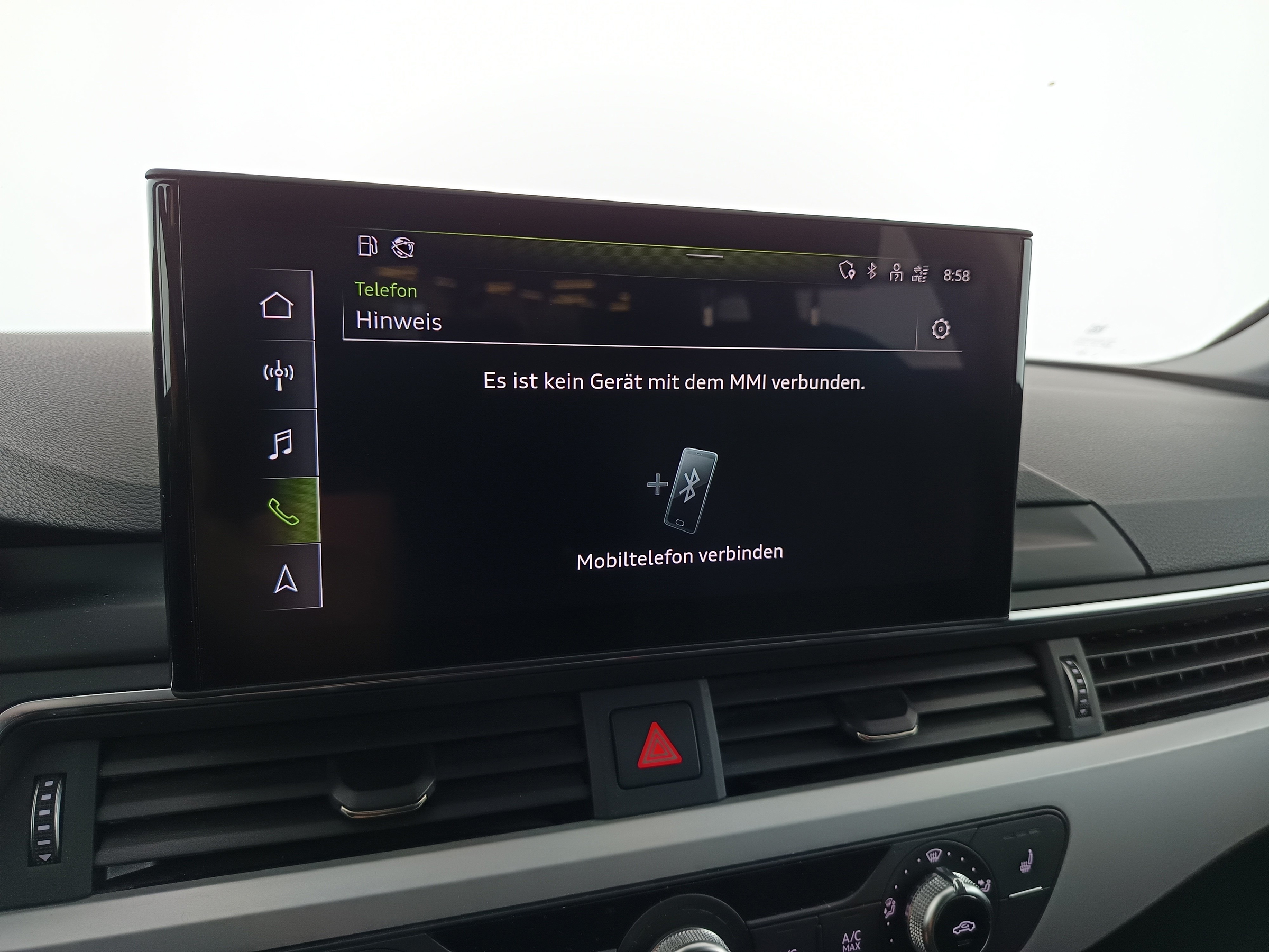 Audi A4 Avant 30 2.0 TDI advanced | Bild 22 von 31