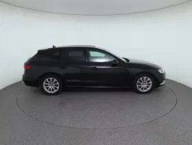 Audi A4 Avant 30 2.0 TDI advanced | Thumbnail 5 von 31