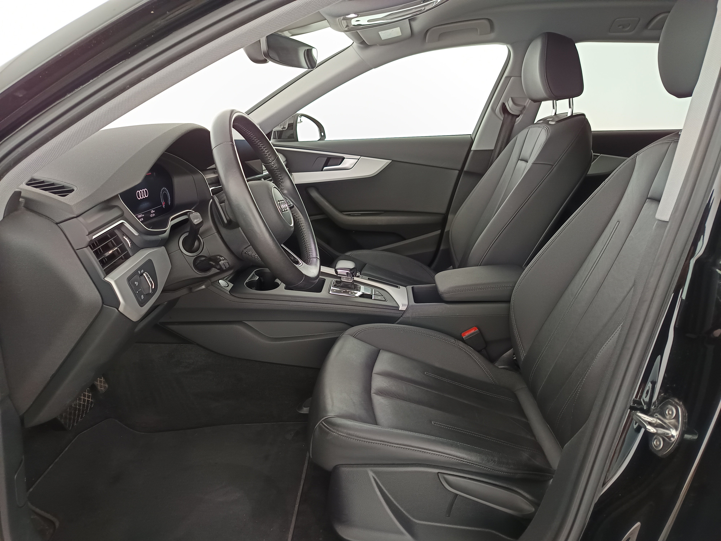 Audi A4 Avant 30 2.0 TDI advanced | Bild 7 von 31