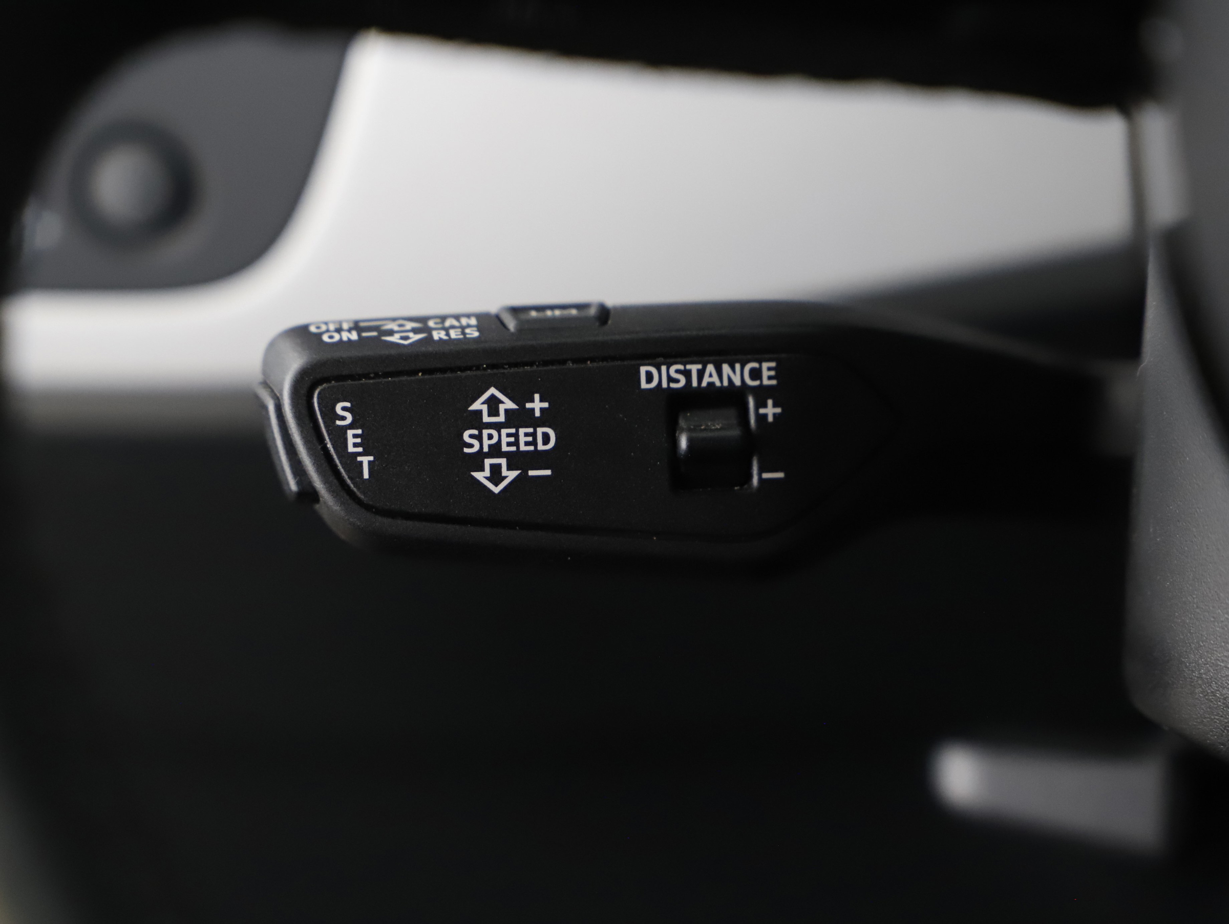 Audi A4 45 3.0 TDI quattro advanced | Bild 13 von 31