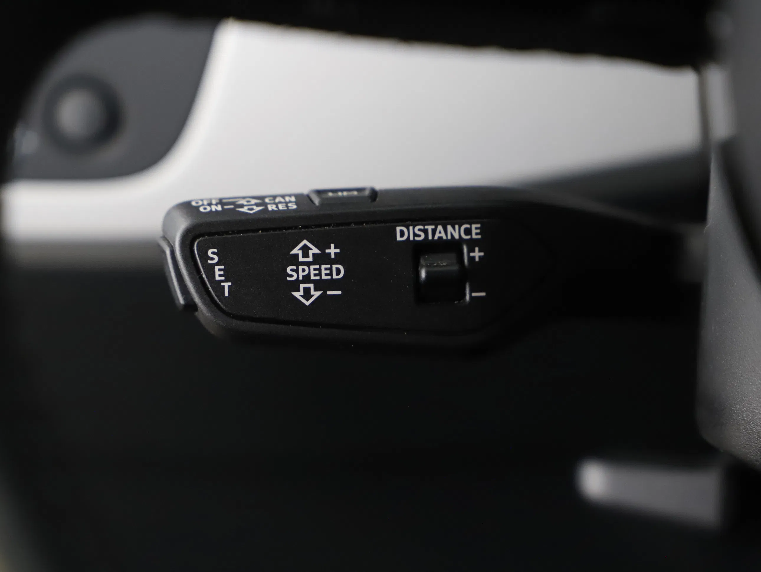 Audi A4 45 3.0 TDI quattro advanced | Bild 13 von 31