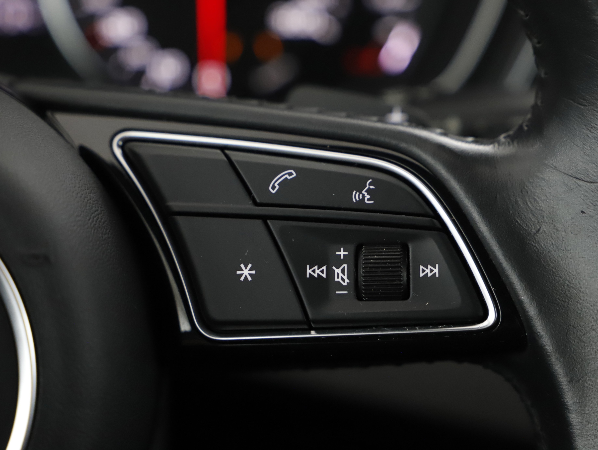 Audi A4 45 3.0 TDI quattro advanced | Bild 17 von 31