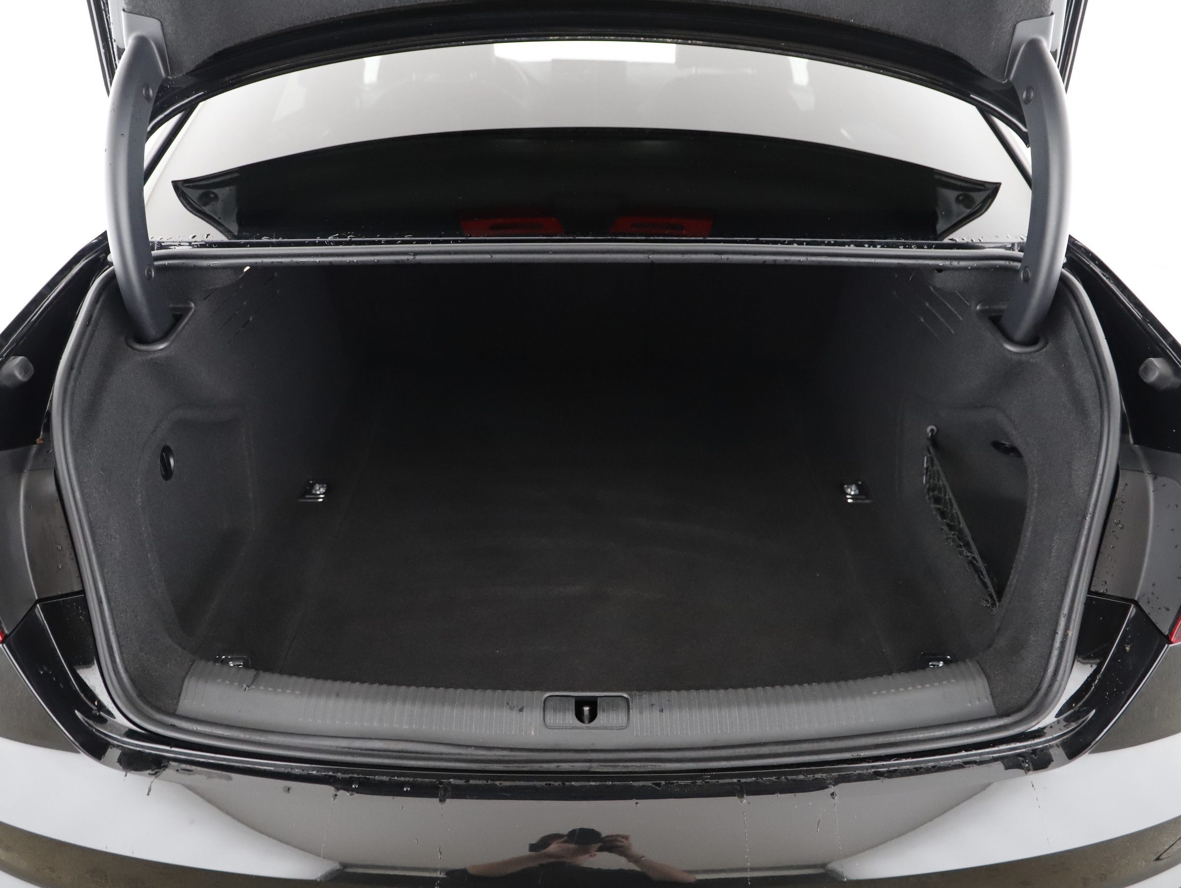 Audi A4 45 3.0 TDI quattro advanced | Bild 24 von 31