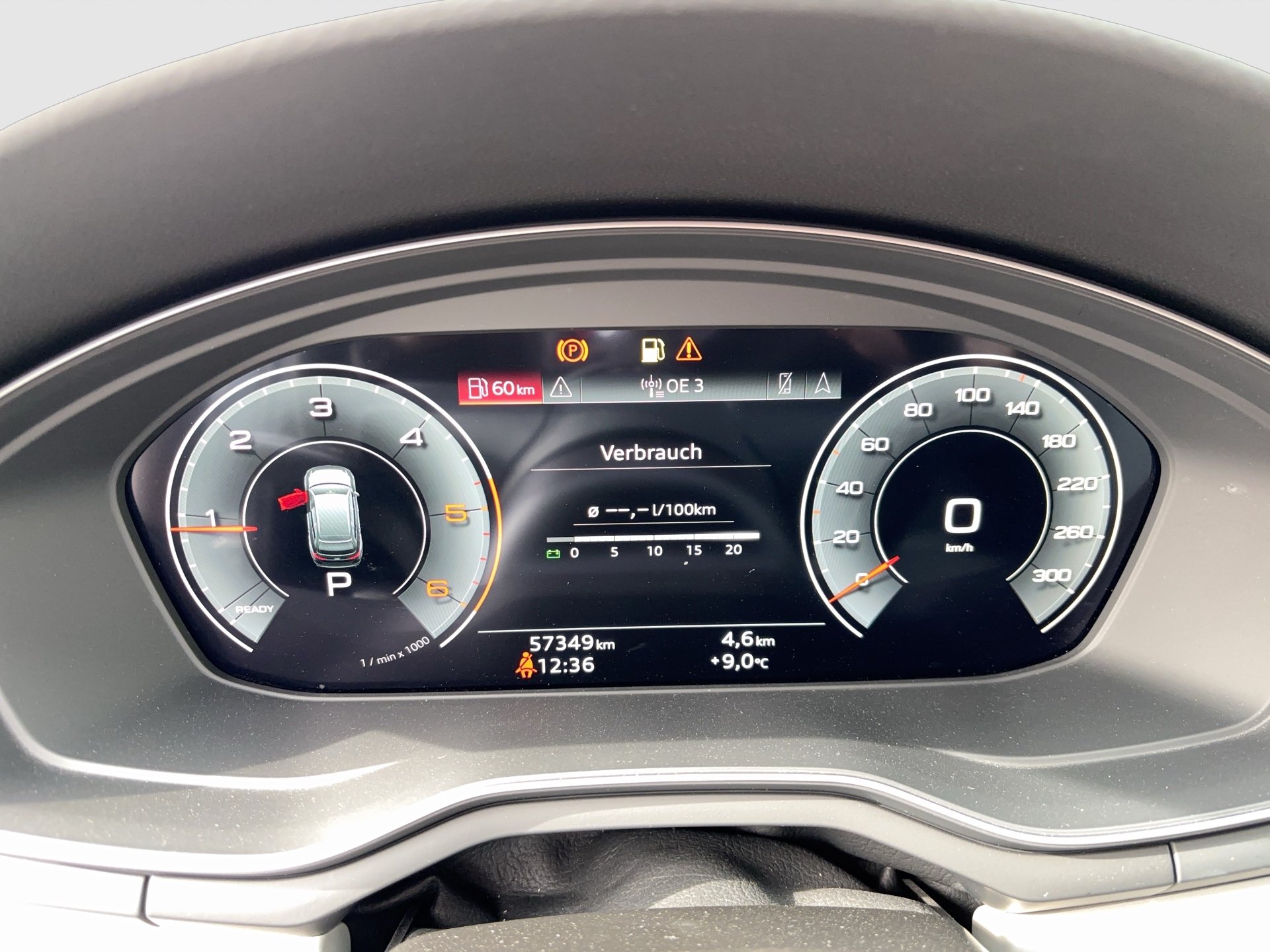 Audi A4 Avant 30 2.0 TDI | Bild 15 von 29