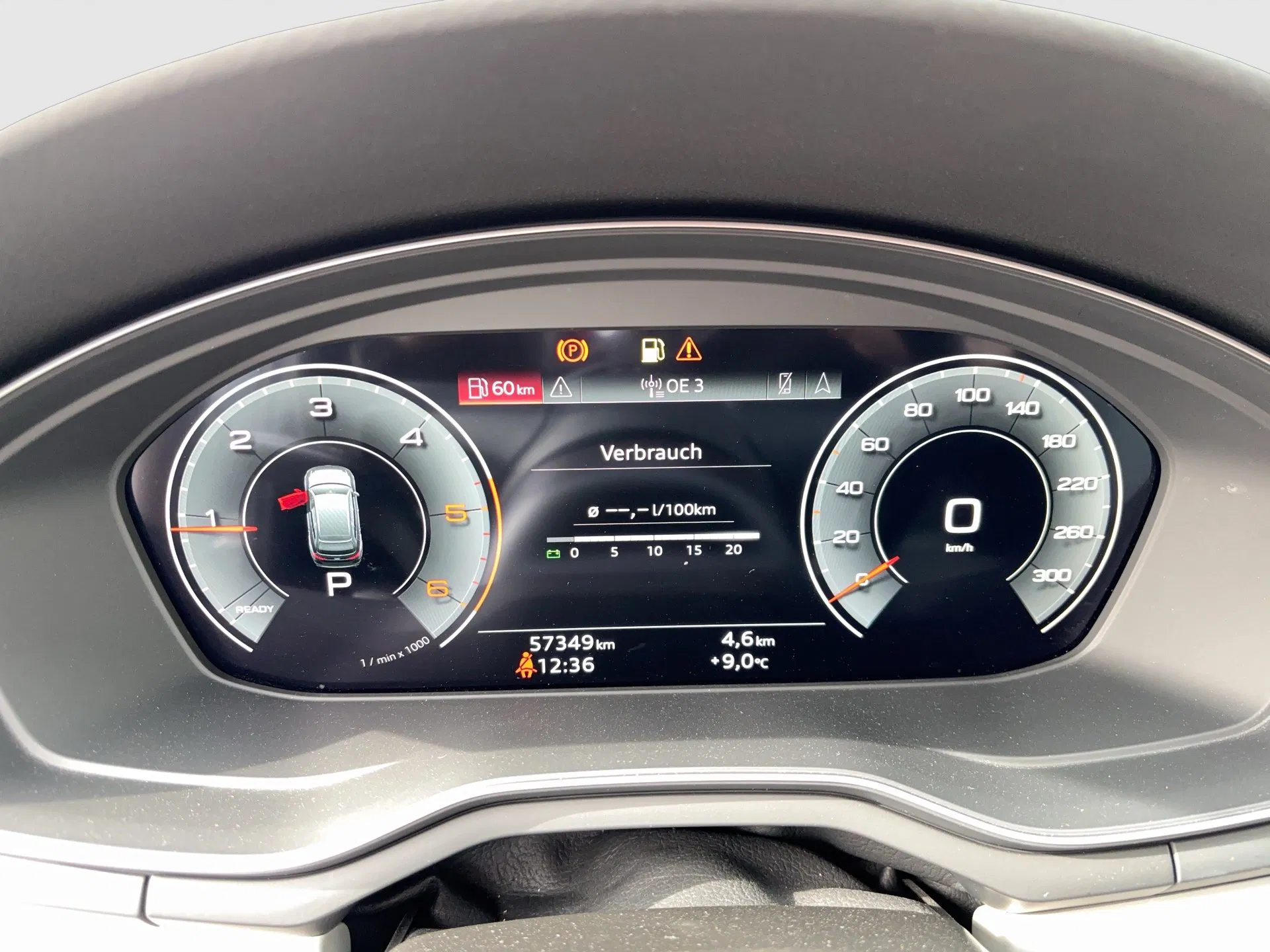 Audi A4 Avant 30 2.0 TDI | Bild 15 von 29