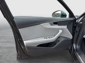 Audi A4 Avant 30 2.0 TDI | Thumbnail 9 von 29