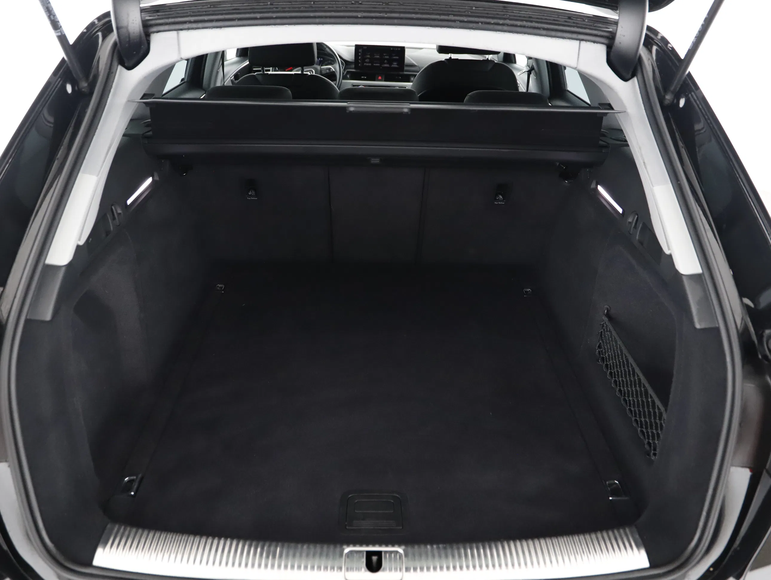 Audi A4 Avant 35 2.0 TDI S-Line | Bild 17 von 20