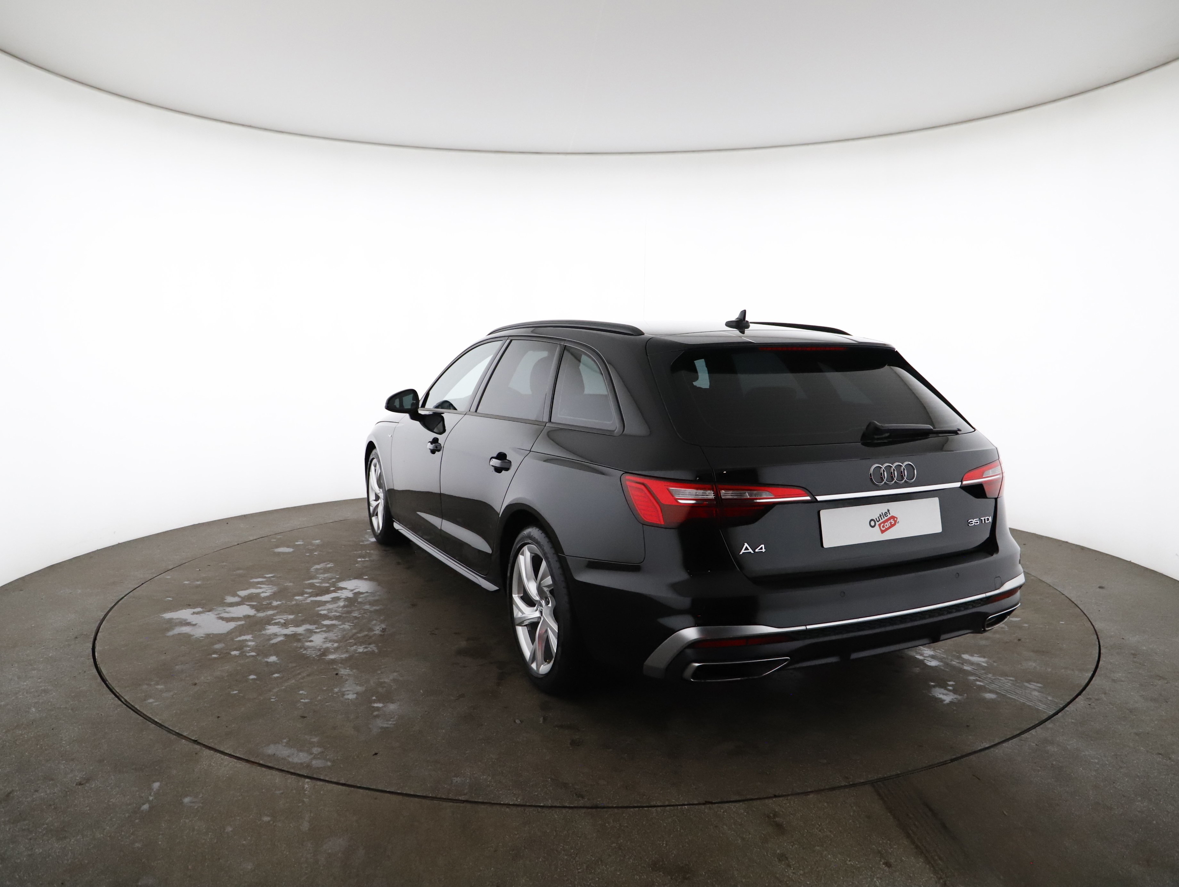 Audi A4 Avant 35 2.0 TDI S-Line | Bild 2 von 20