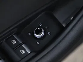 Audi A4 Avant 35 2.0 TDI S-Line | Thumbnail 4 von 20
