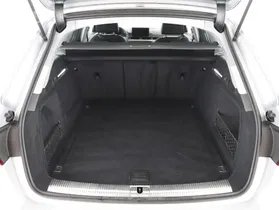 Audi A4 Avant 35 2.0 TDI | Thumbnail 17 von 23