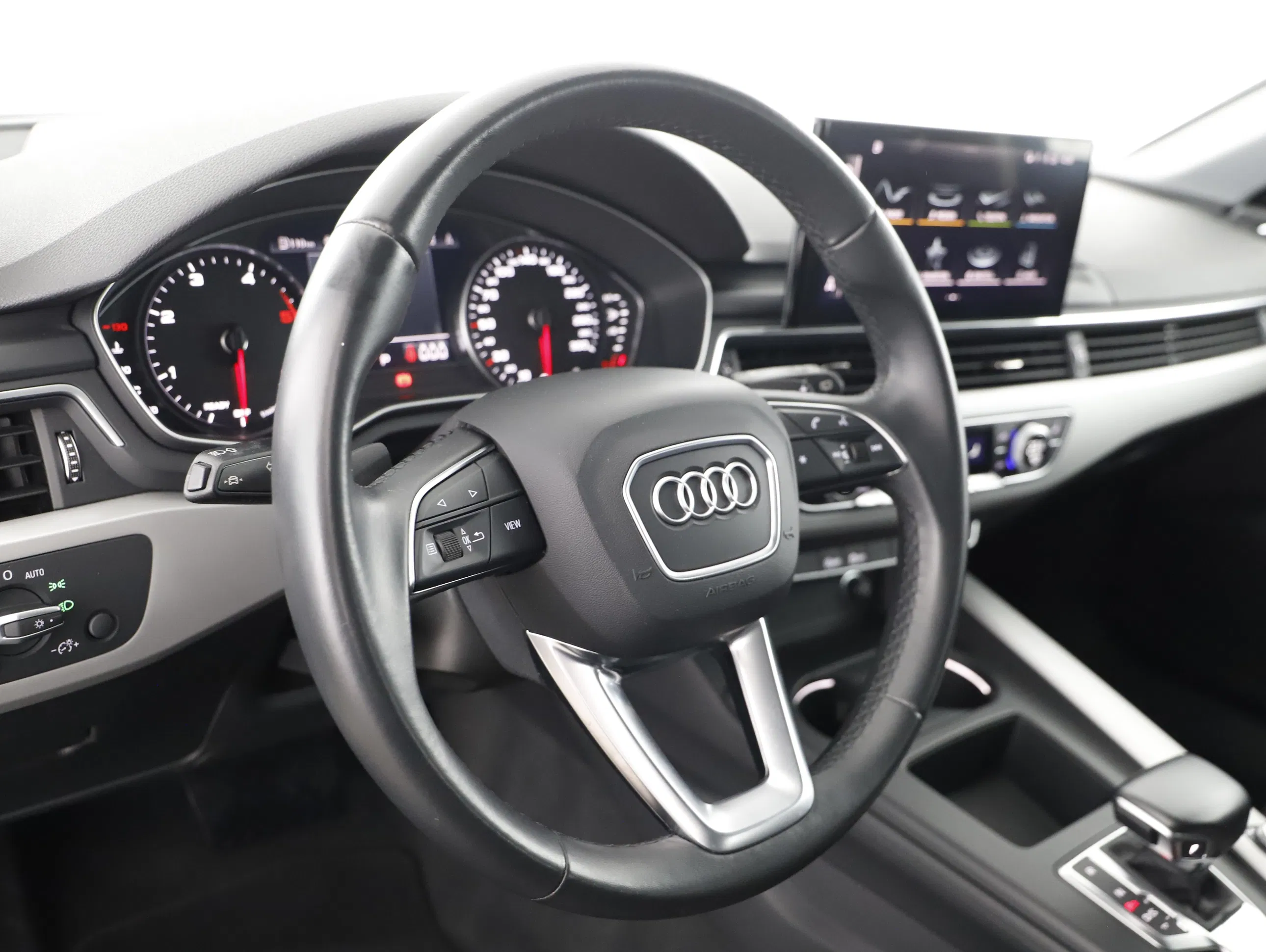 Audi A4 Avant 35 2.0 TDI | Bild 4 von 23