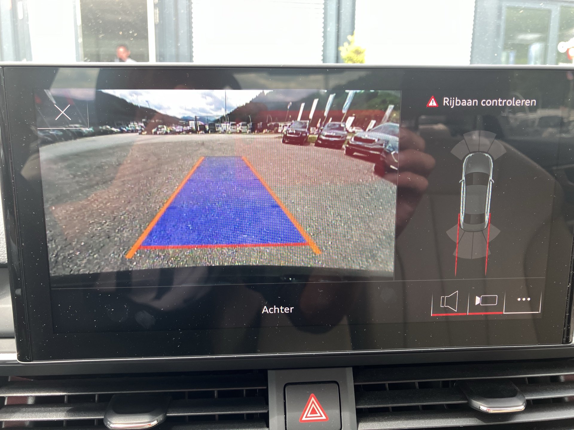 Audi A4 30 2.0 TDI | Bild 15 von 22