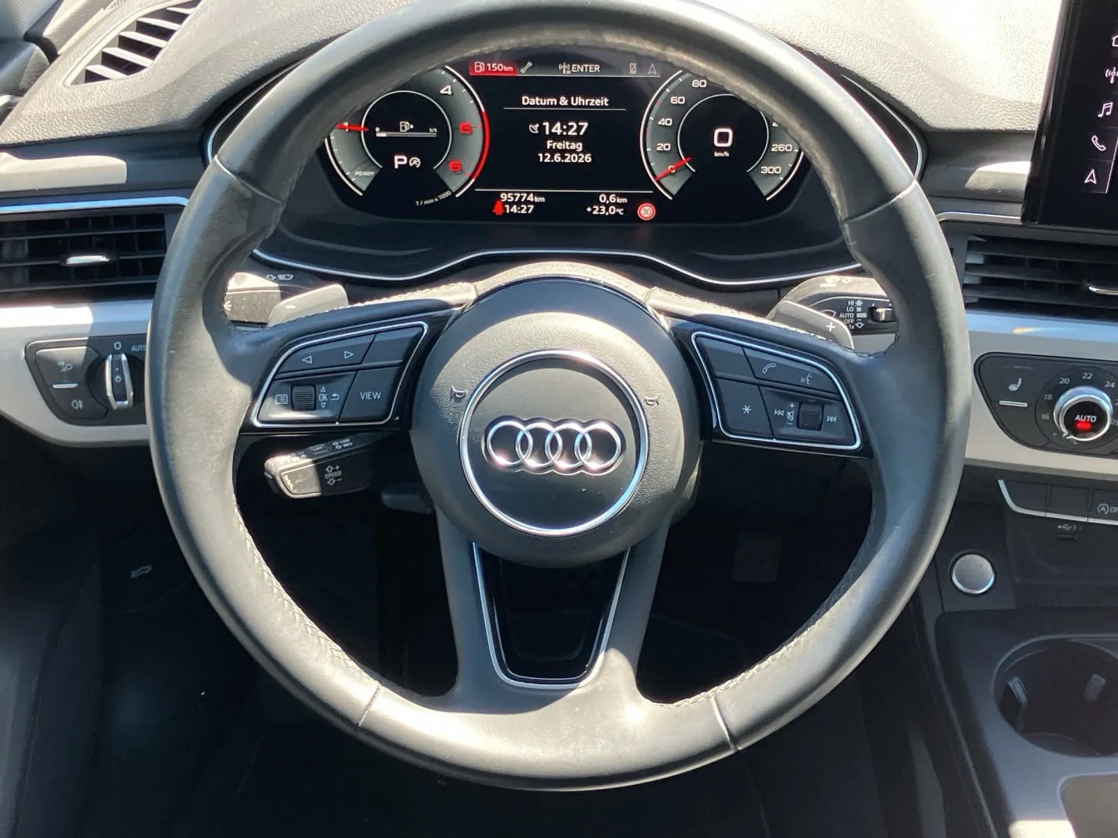Audi A4 Avant 35 2.0 TDI advanced | Bild 12 von 20