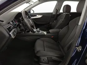 Audi A4 Avant 40 2.0 TDI quattro | Thumbnail 13 von 31