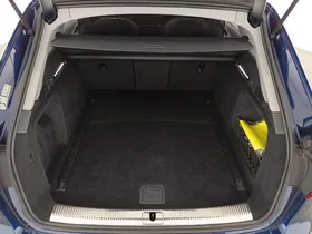 Audi A4 Avant 40 2.0 TDI quattro | Thumbnail 30 von 31