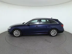 Audi A4 Avant 40 2.0 TDI quattro | Thumbnail 9 von 31