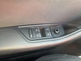 Audi A4 Avant 30 2.0 TDI | Thumbnail 9 von 22