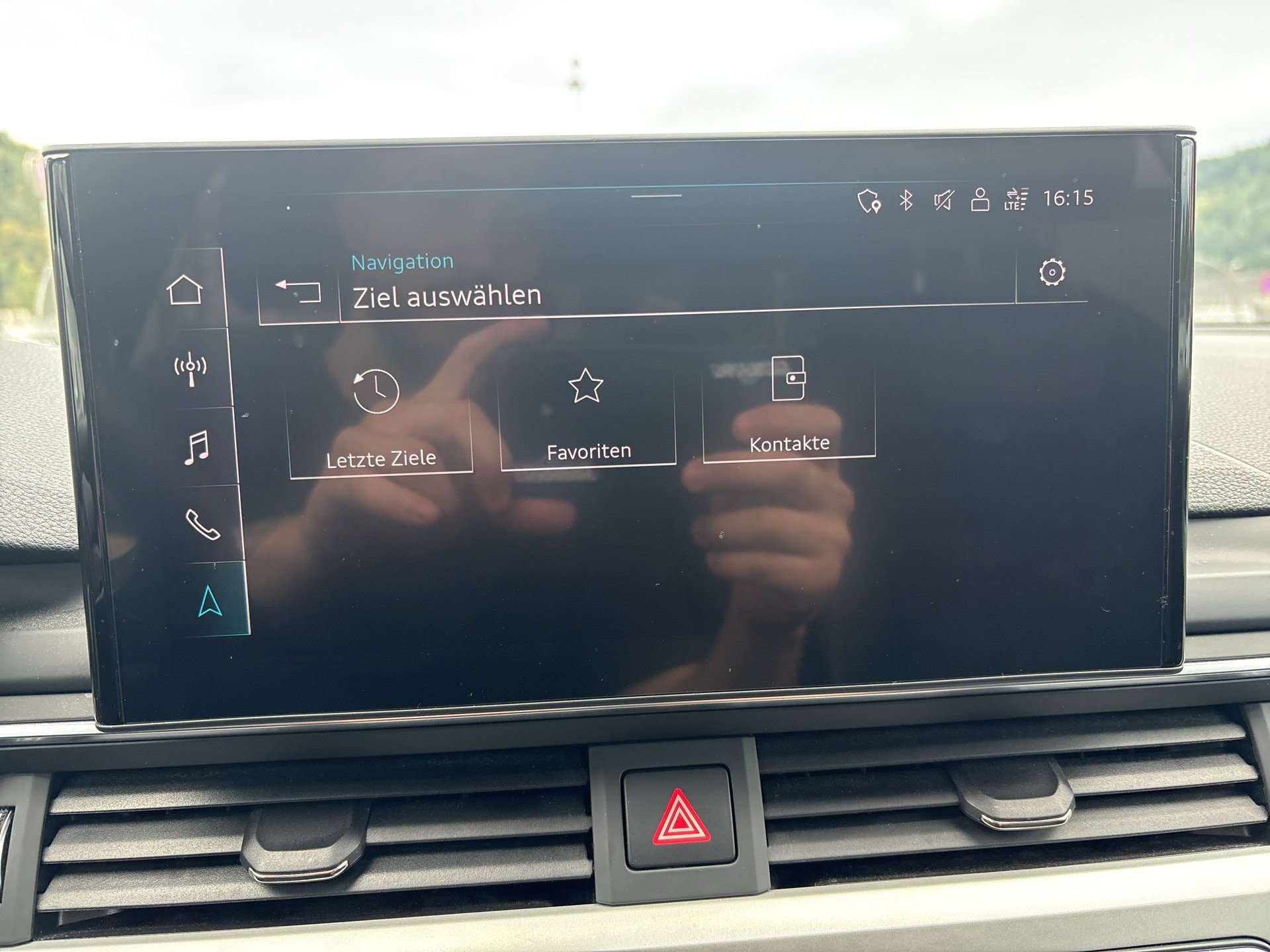 Audi A4 Allroad quattro 40 2.0 TDI | Bild 15 von 31