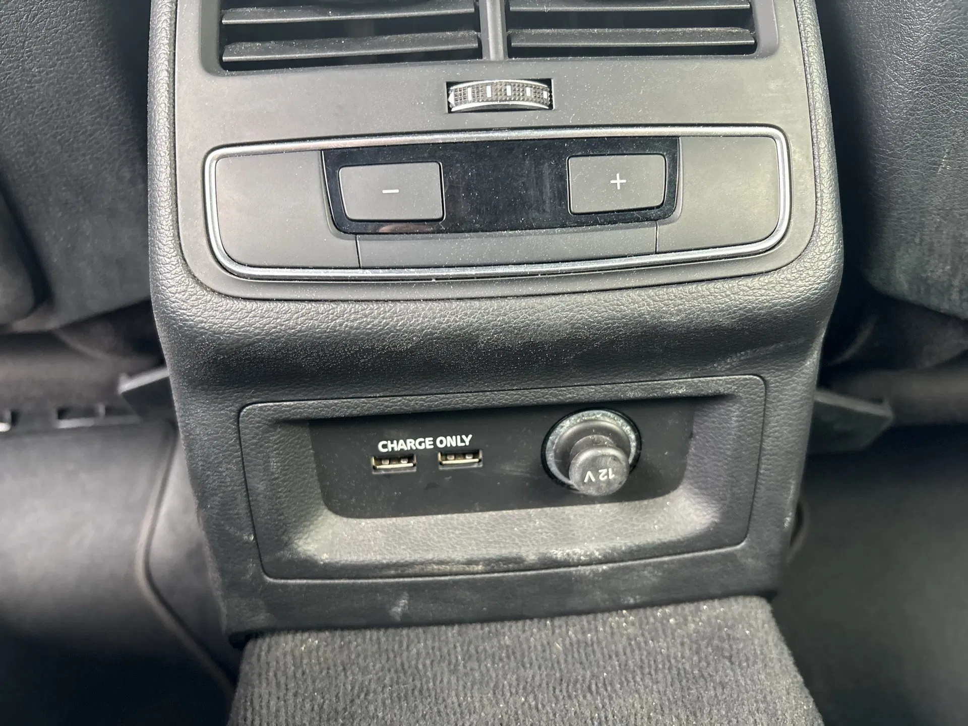 Audi A4 Allroad quattro 40 2.0 TDI | Bild 20 von 31