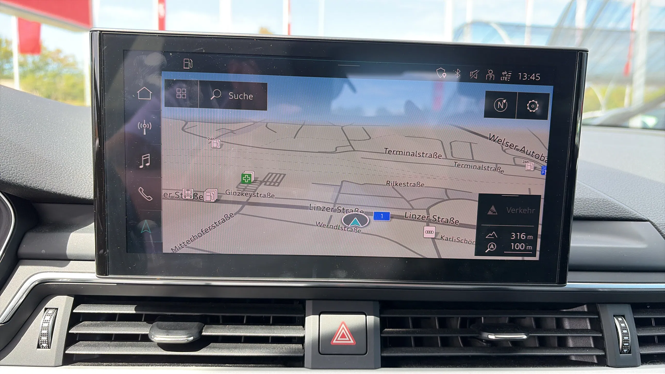 Audi A4 40 2.0 TDI advanced | Bild 16 von 19