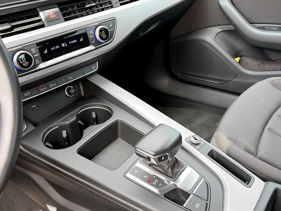 Audi A4 40 2.0 TDI advanced | Bild 17 von 19