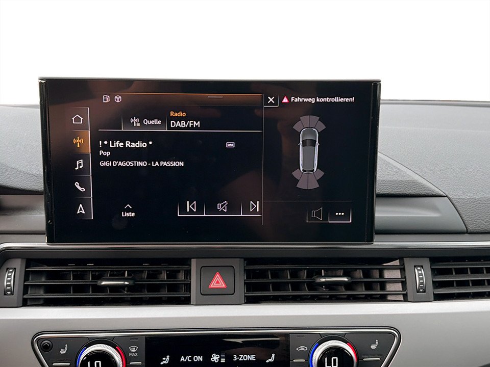 Audi A4 Avant 30 2.0 TDI | Bild 20 von 22
