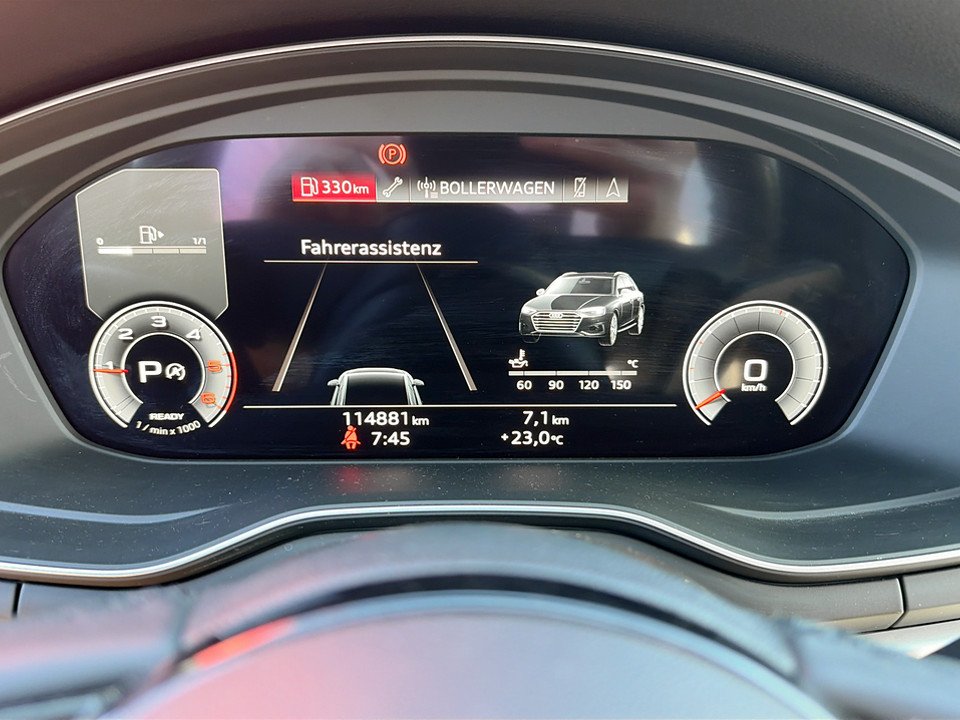 Audi A4 Avant 30 2.0 TDI | Bild 10 von 21