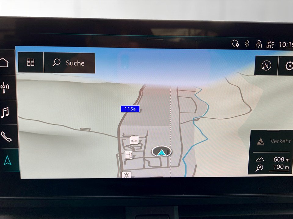 Audi A4 Avant 40 TDI quattro S-Line | Bild 17 von 21